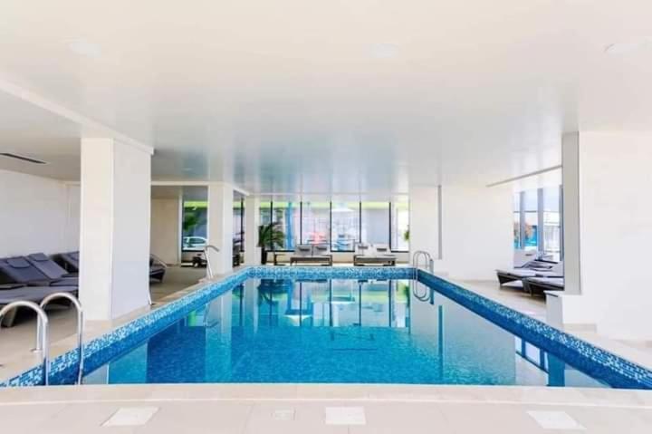 Alezzi Resort Luxury Apartament Prima Linie La Mare 那沃达利 外观 照片